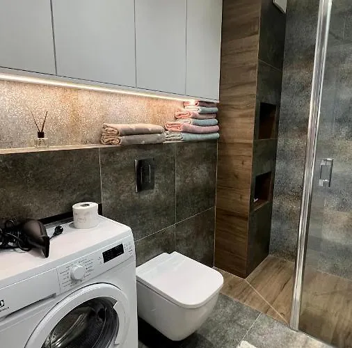 Mily Poranek - Slonce, Mewy, Doskonala Kawa Гдыня