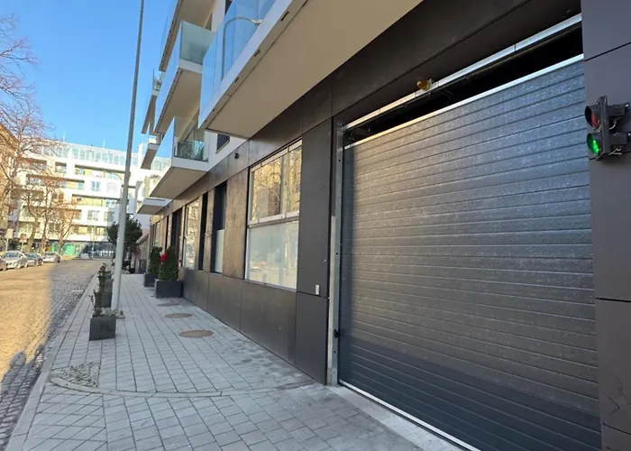 Mily Poranek - Slonce, Mewy, Doskonala Kawa *